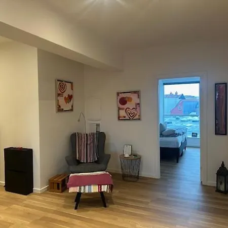 37-2-4 Daemningen 公寓 *